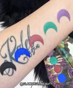 LUNATICK COSMETIC LABS Lunatick Zombie Defense | COFFIN PALETTE* 2 LUNATICK COSMETIC LABS Lunatick Zombie Defense | COFFIN PALETTE* -Wicked Lashes shop 20766227 828944610595298 9222656289144832 n 700x700