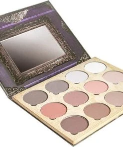 LUNATICK COSMETIC LABS Lunatick Pro Contour Book | Volume 1 PALETTE 11 LUNATICK COSMETIC LABS Lunatick Pro Contour Book | Volume 1 PALETTE -Wicked Lashes shop 24 lunatick labs contour palette final final 700x700