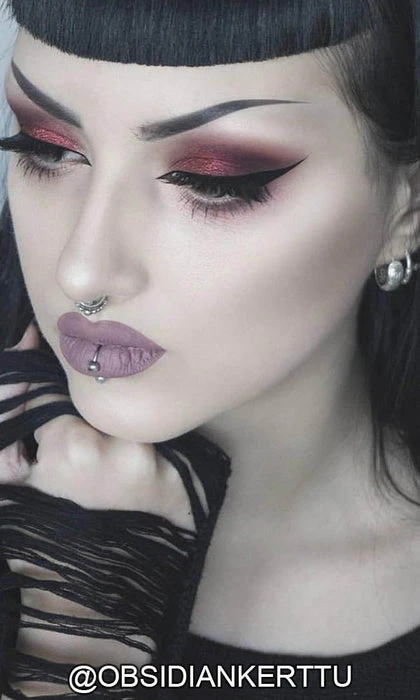 Pro Contour Book | Volume 1 PALETTE LUNATICK COSMETIC LABS Lunatick Pro Contour Book | Volume 1 PALETTE -Wicked Lashes shop