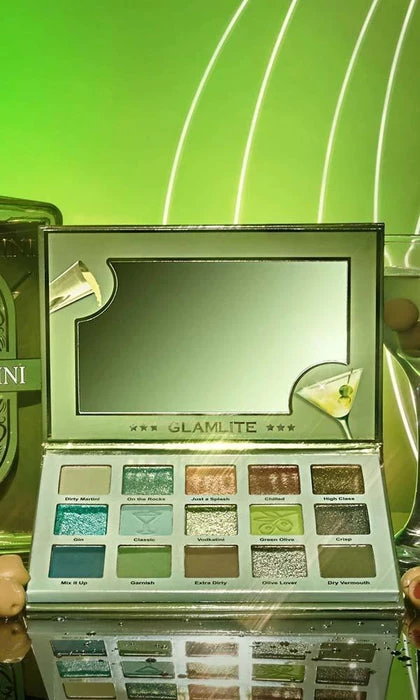 Dirty Martini | PALETTE GLAMLITE Glamlite Dirty Martini | PALETTE -Wicked Lashes shop glamlite dirty martini palette 1 5ca7701d 7b54 4bde b85a