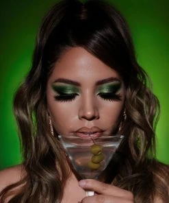 GLAMLITE Glamlite Dirty Martini | PALETTE 6 GLAMLITE Glamlite Dirty Martini | PALETTE -Wicked Lashes shop glamlite dirty martini palette 4 340830aa 7f02 4df7 b199 3c3a6d552ff4 700x700