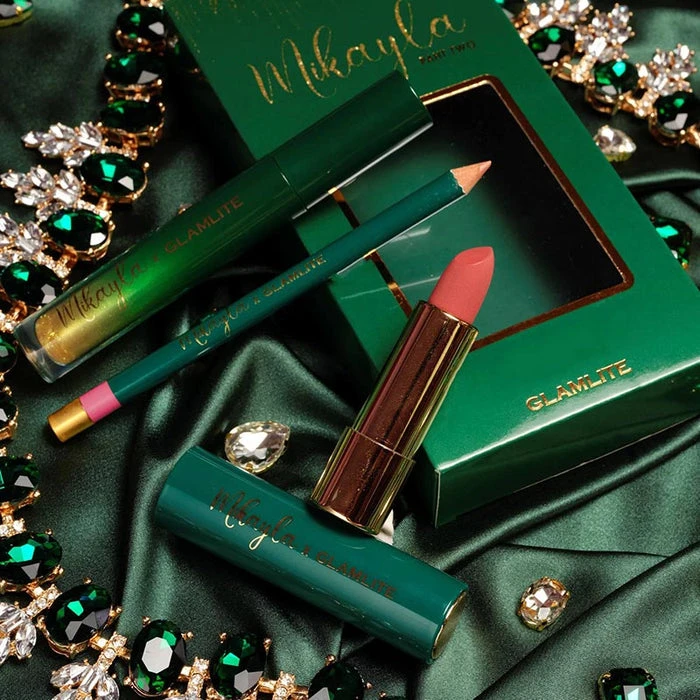 Mikayla Paht Two X Glamlite | GOLDEN DREAMS LIP SET The Nightmare Before Christmas Mikayla Paht Two X Glamlite | GOLDEN DREAMS LIP SET -Wicked Lashes shop glamlite mikayla paht two x glamlite golden dreams lip set 1 a23b8a95 7934 485e 9fef