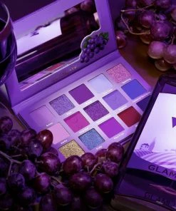 GLAMLITE Glamlite Wine | PALETTE -Wicked Lashes shop glamlite wine palette 4 fc19b47c 83cc 42b2 a09e 6241b30991a3 700x700