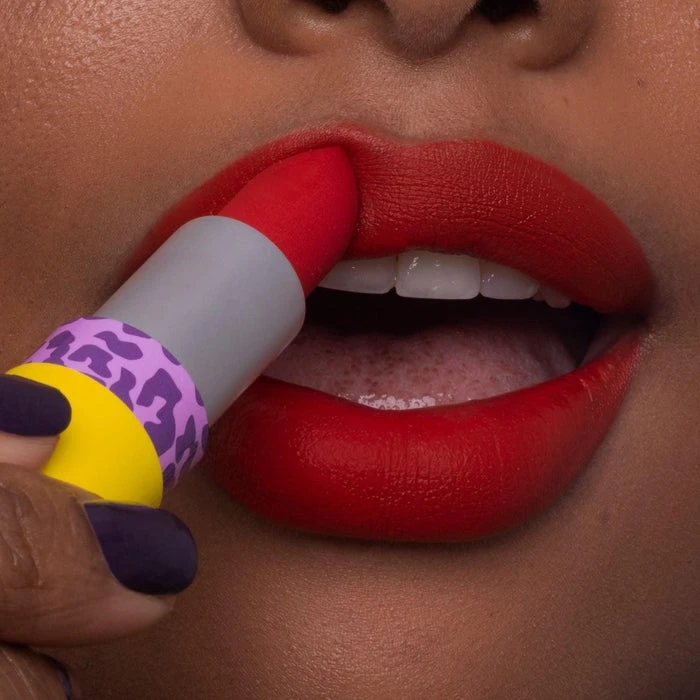 Radical Red | SOFT TOUCH LIPSTICK LIME CRIME Lime Crime Radical Red | SOFT TOUCH LIPSTICK -Wicked Lashes shop lime crime radical red soft touch lipstick 2 4bf55f5e f5b1 4098 86c5