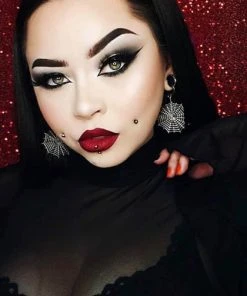 LUNATICK COSMETIC LABS Lunatick Carrie | LIP DIE -Wicked Lashes shop lunatick cosmetic labs carrie lip die 7 700x700