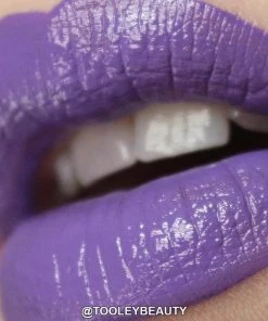 LUNATICK COSMETIC LABS Lunatick Grave Heart | LIP SLICK -Wicked Lashes shop lunatick cosmetic labs grave heart lip slick 4 e1de4961 4fa9 4f1b a9da 0c2d9580a009 700x700