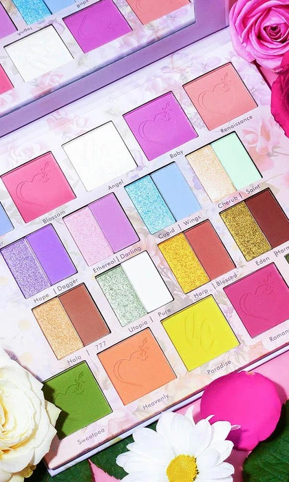 Angel | PALETTE* UNICORN COSMETICS Unicorn Cosmetics Angel | PALETTE* -Wicked Lashes shop unicorn cosmetics angel palette 3 bb625943 c229 4827 9858